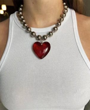 Hip Hop Minimalist Colorful Glass Love Heart Pendant Necklaces for Women Aesthetic Beads Chains Short Choker Girls Party Jewelry