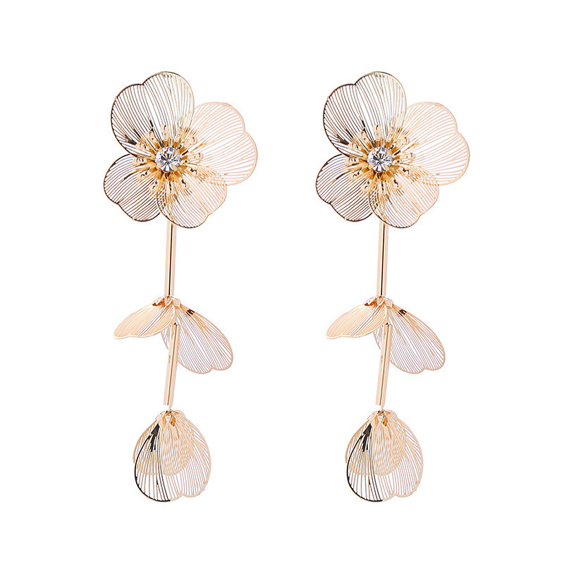 Fashion Multi-Layer Patch Earrings Light Luxury Long Metal Flower Exaggerated Earrings Diamond-Embedded - Image 4