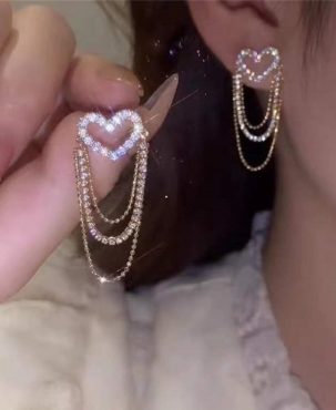 2024 Love Tassel Multi-layer Chain Hot-selling Earrings New Trendy Korean Heart-shaped Rhinestone Earrings Party Jewelry Gifts