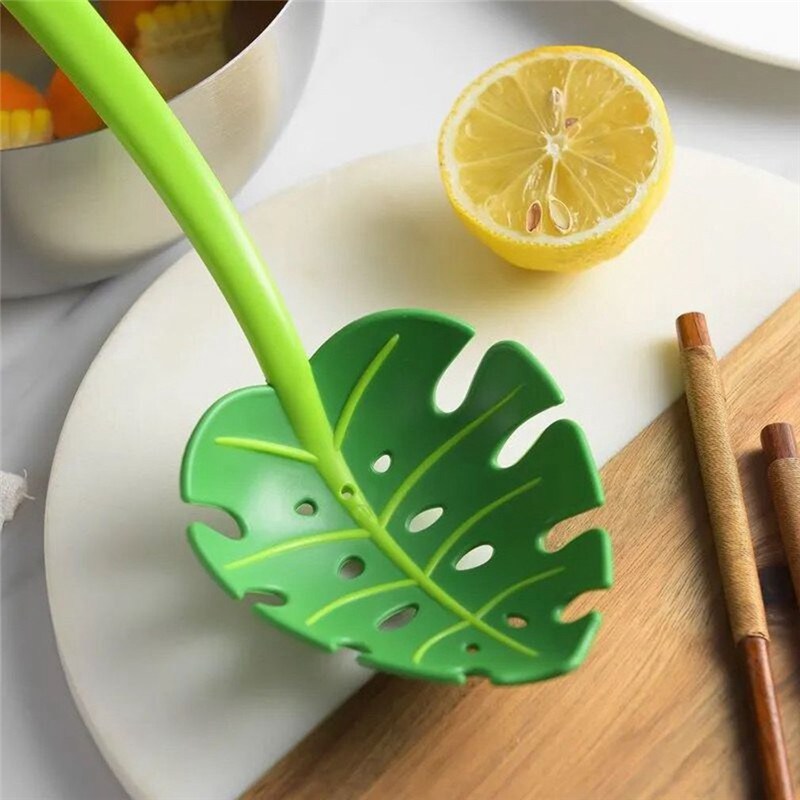 Green Monstera Leaf Colander Multifunctional Long-Handled Spaghetti Slotted Serving Spoon Salad Slotted Spoon For Home Kitchen - Image 7