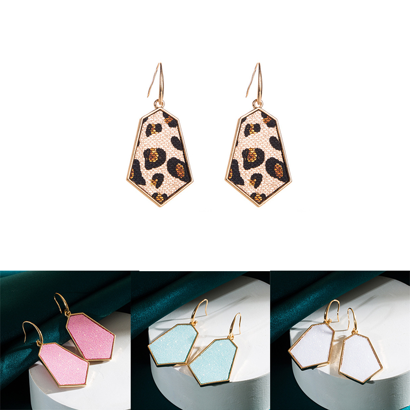 Leather Alloy Rhombus Super Flash Leather Graceful Earrings Trendy Exaggerated Fashion - 图片 13