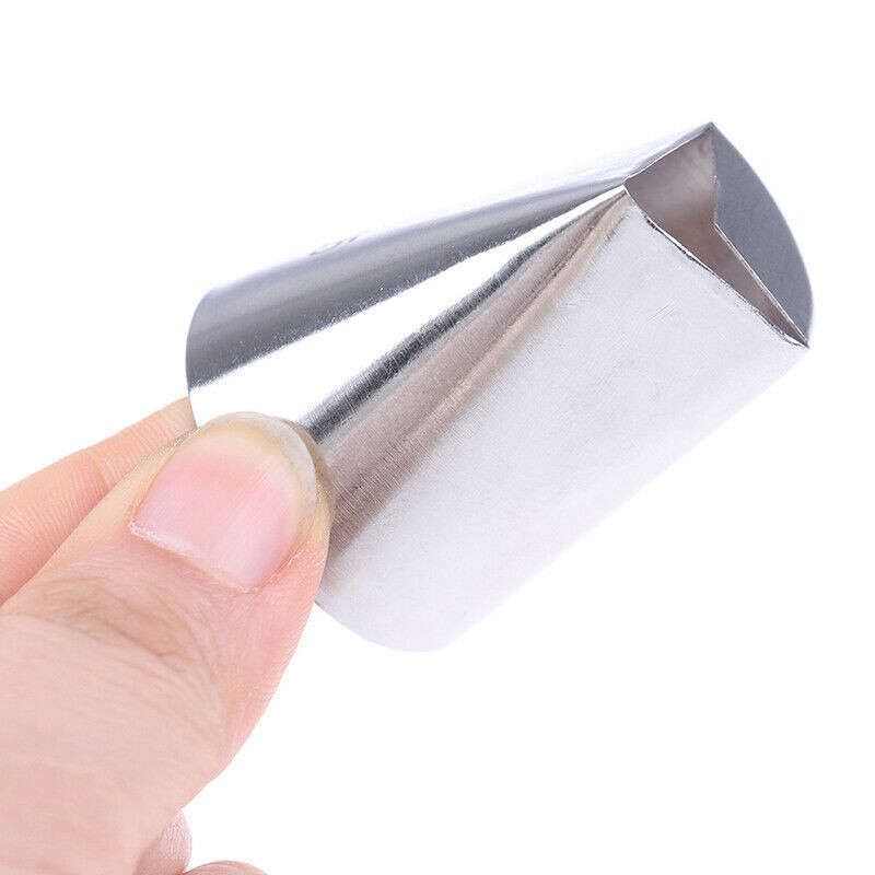 Triangle Leaf Shape Cream Icing Piping Nozzle Cake Making Pastry Dessert Decor