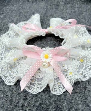 Fashion Bowknot Pet Collar Cute Daisy Dog Bowtie Lace Bibs Scarf Collar Necklace For Dogs Cats Lovely Dog Necklace Pet Products