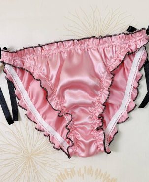 Underwear Lady Sexy Low Waist Nightclub Lace Triangle T-Back Female  Soft T-Shaped Panties Cosplay Role