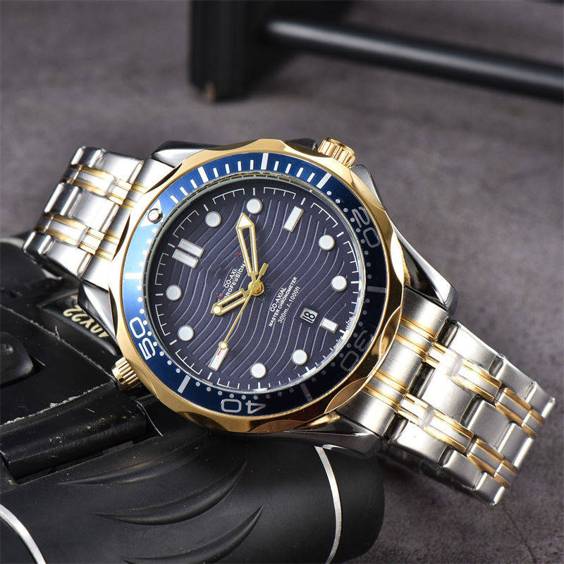 Casual Business Seahorse 007 Watch Quartz Watch Men's and Women's Watch
