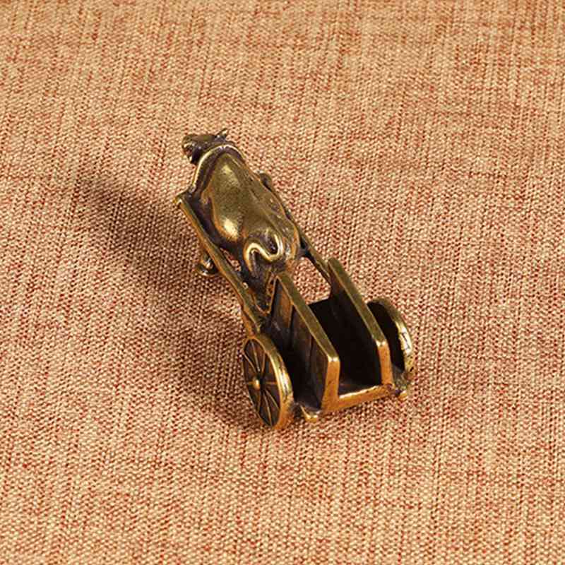 1Pcs Mini Portable Retro Brass Bull Statue Sculpture Home Office Desk Decorative Hand Toy Gift - 图片 3