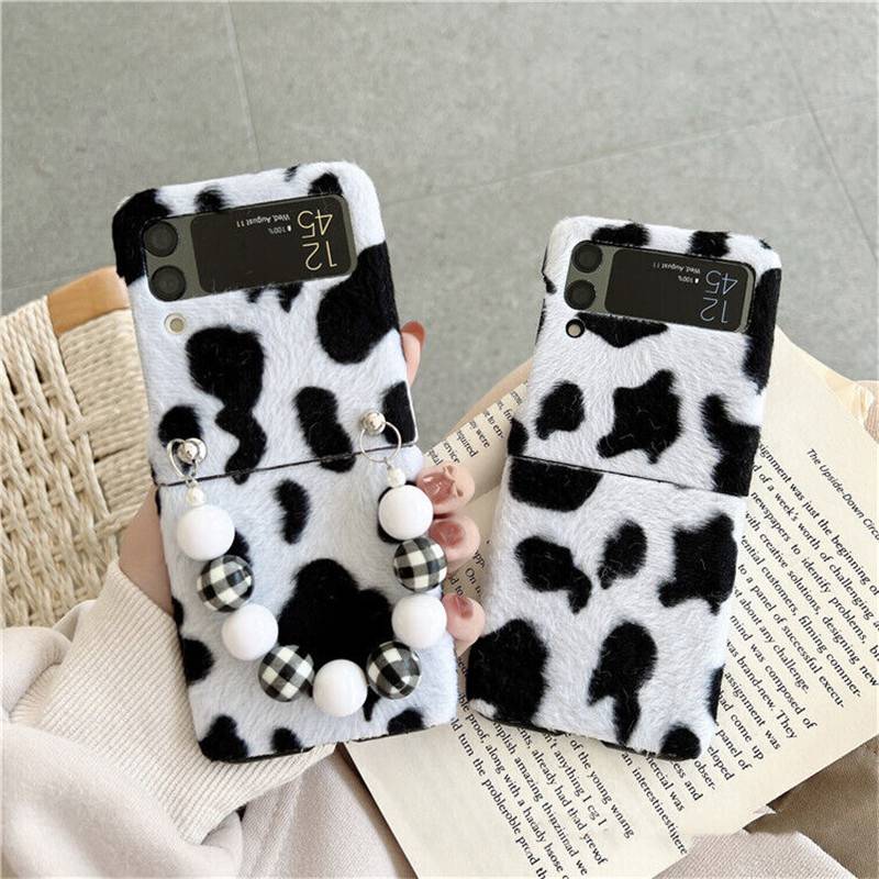 Cow Winter Fur Shockproof Hard Back Phone Case Cover For Samsung Galaxy Z Flip 3 - Image 3