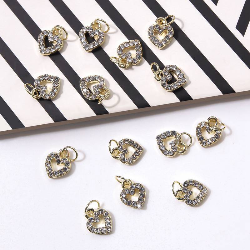 Nail love nail hollow pendant Heart-shaped alloy flash diamond nail fingertip decoration - Image 4