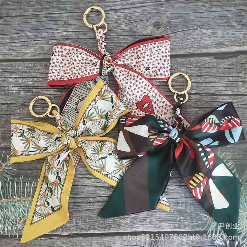 New Camellia Silk Scarf Bow Keychain Pendant Fresh Korean Style Girls' Bags Hanging Ornament Car Key Ring - 图片 15