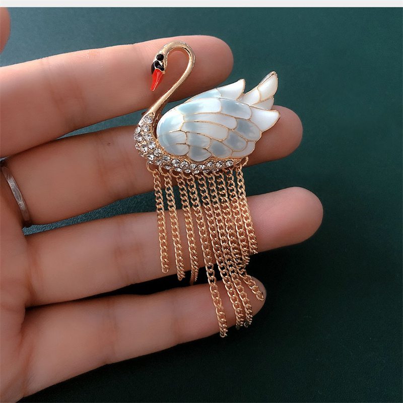 Chinese style swan tassel brooch, elegant animal brooch, new enamel suit jacket, brooch accessories - Image 7