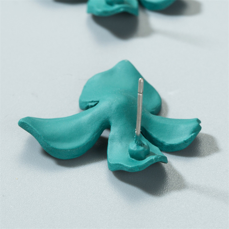 Earrings Fashion Dignified Flowers Alloy Fresh Petal Stud Women Personality Eardrop - Image 3