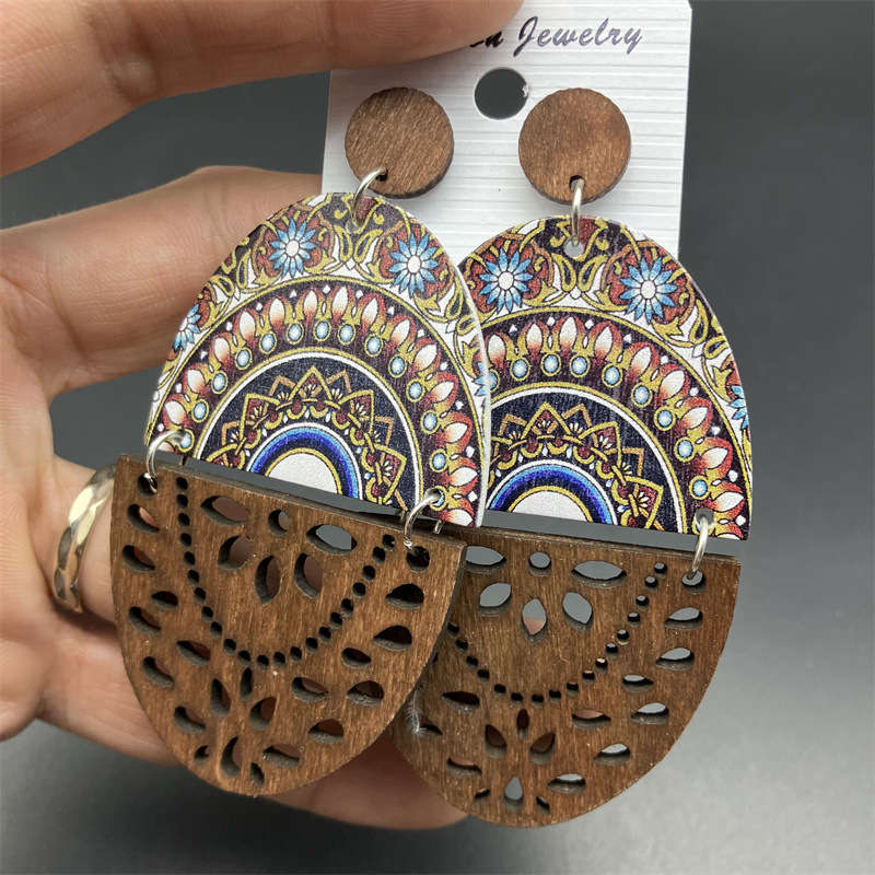 European and American Retro Wooden Dangle Earrings Printed Hollow Jewelry Earrings - 图片 10
