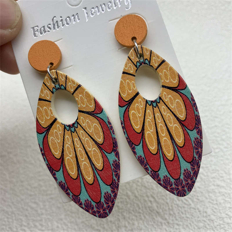 Jewelry Ornament European and American Earrings Wooden Earrings Retro Geometry - 图片 11