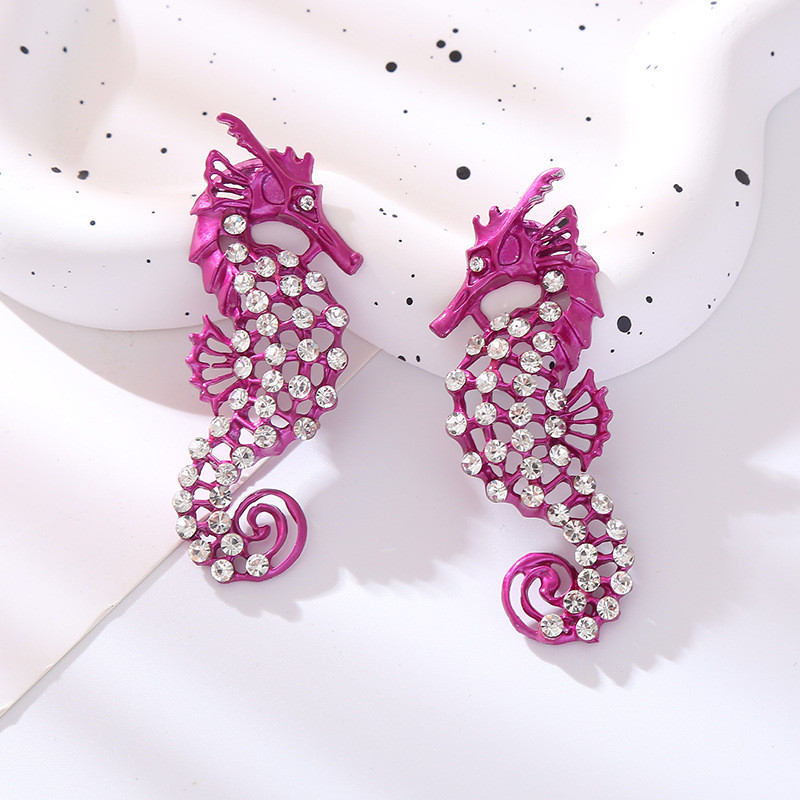 Seahorse Stud Earrings Fashion Hollowed-out Diamond Personality Women - Image 3