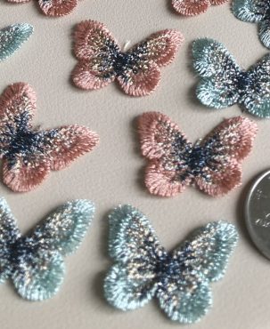 Gold Thread Small Butterfly Embroidered Cloth Stickers 3 * 2cm Green Patch Needle Stiched Clothes Skirt Shoes and Hats Hair Ornaments Accessories Diy