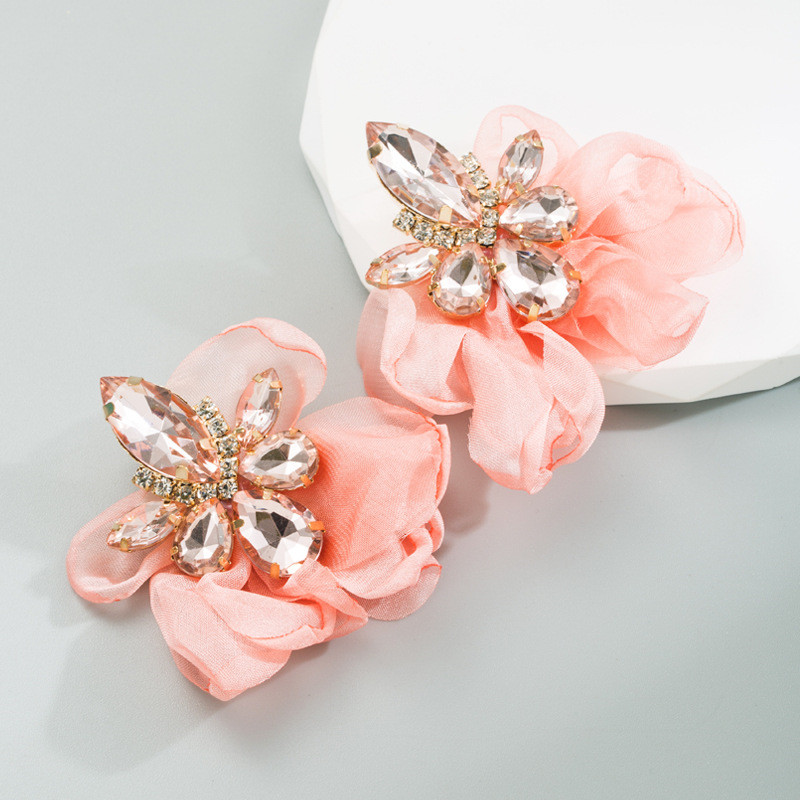 Creative Lace Flower Earrings Alloy Diamond Stud Earrings Retro Elegant High Sense - 图片 8
