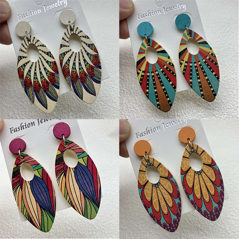 Jewelry Ornament European and American Earrings Wooden Earrings Retro Geometry - 图片 21