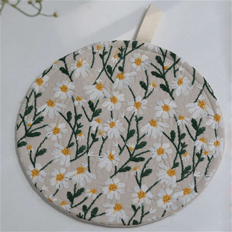 Ramie Cotton Embroidered Cloth Little Daisy Embroidery Handmade Fashion Fabric - 图片 4