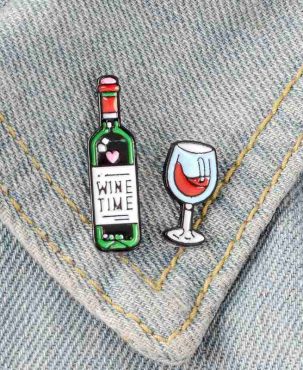Wine Time Mini Cute Wine And Wine Glasses Couple Pins Red Wine Bottle cup Brooches Enamel Pin Badge For Lovers Best Friend Pins