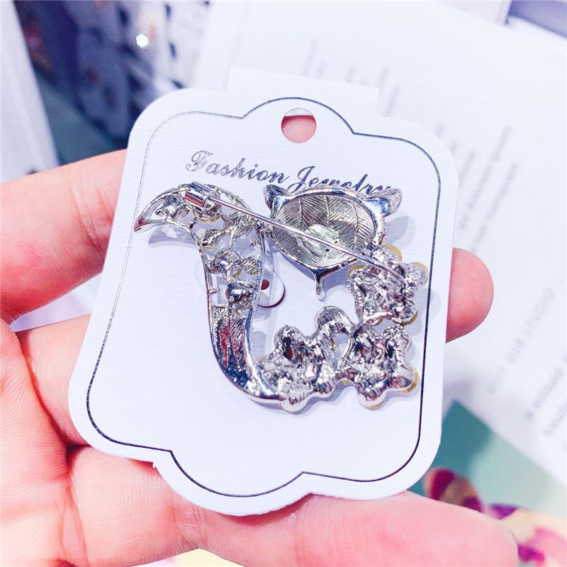 Simple Fashion Fox Corsage Sweater Coat Accessories Brooch For Women Animal Party Wedding Brooches Pins - Image 5