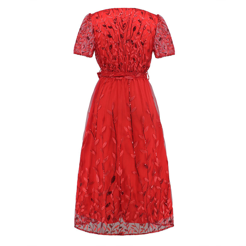 Women's Dress Plus Size Embroidered Bright Yarn Mesh Dress Fashion Slim-Fit V-neck Mid-Length Dress - Image 18