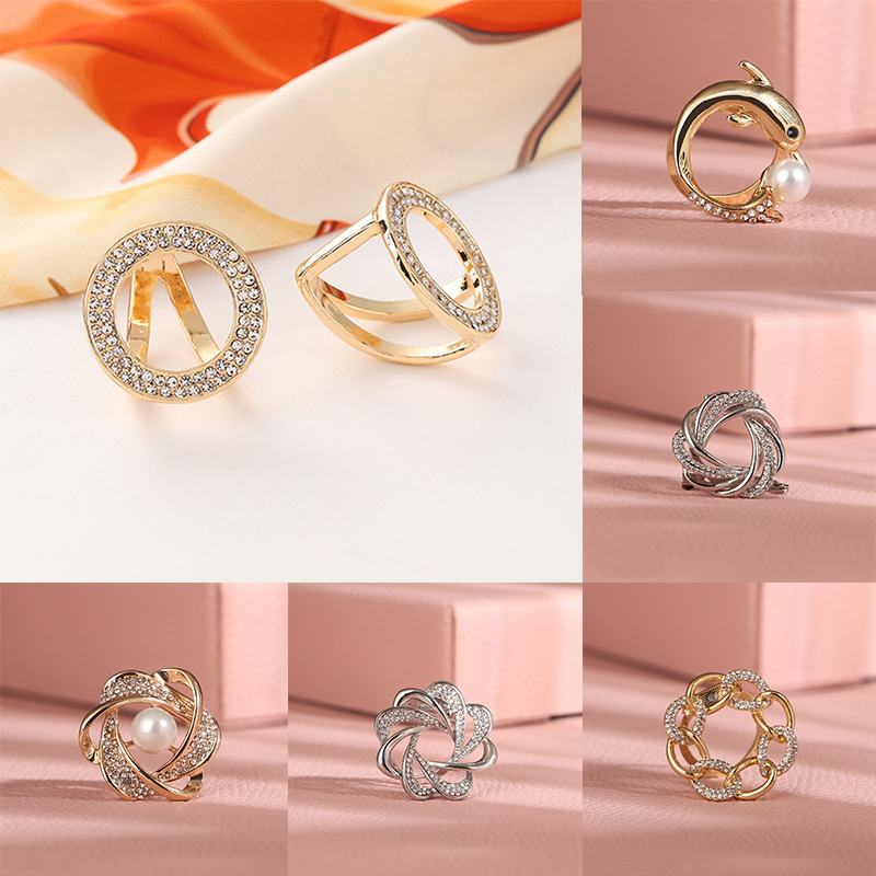 Simplicity Round Scarf Buckle Hollow Rhinestone Brooches Fashion Crystal Holder Silk Shawl Buckle Ring Scarf Jewelry Gift - 图片 9