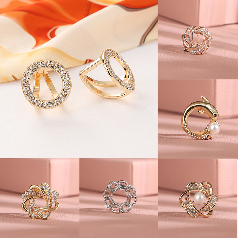 Simplicity Round Scarf Buckle Hollow Rhinestone Brooches Fashion Crystal Holder Silk Shawl Buckle Ring Scarf Jewelry Gift - 图片 11