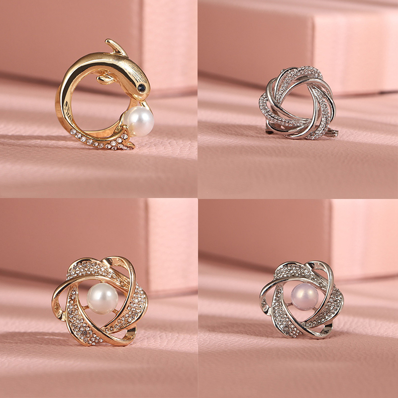 Simplicity Round Scarf Buckle Hollow Rhinestone Brooches Fashion Crystal Holder Silk Shawl Buckle Ring Scarf Jewelry Gift - 图片 8