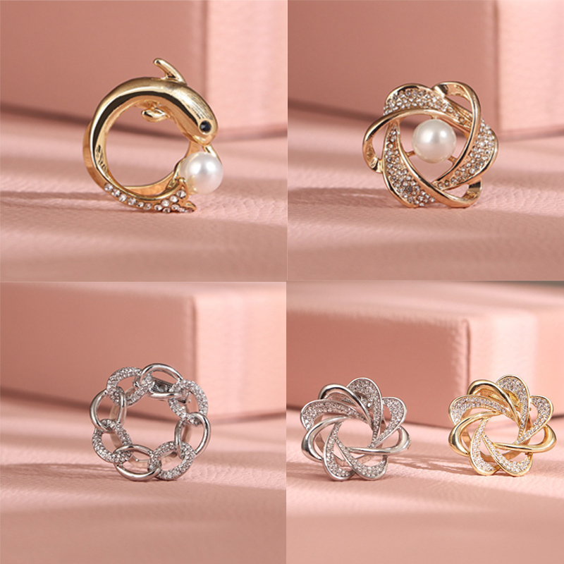 Simplicity Round Scarf Buckle Hollow Rhinestone Brooches Fashion Crystal Holder Silk Shawl Buckle Ring Scarf Jewelry Gift - 图片 12