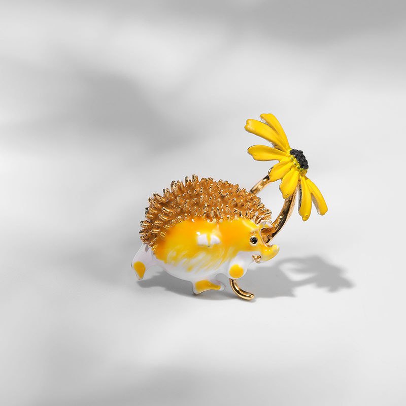 Cute Hedgehog Brooch Fashion Daisy Brooches For Women Animal Jewelry Funny Winter Design - Image 13