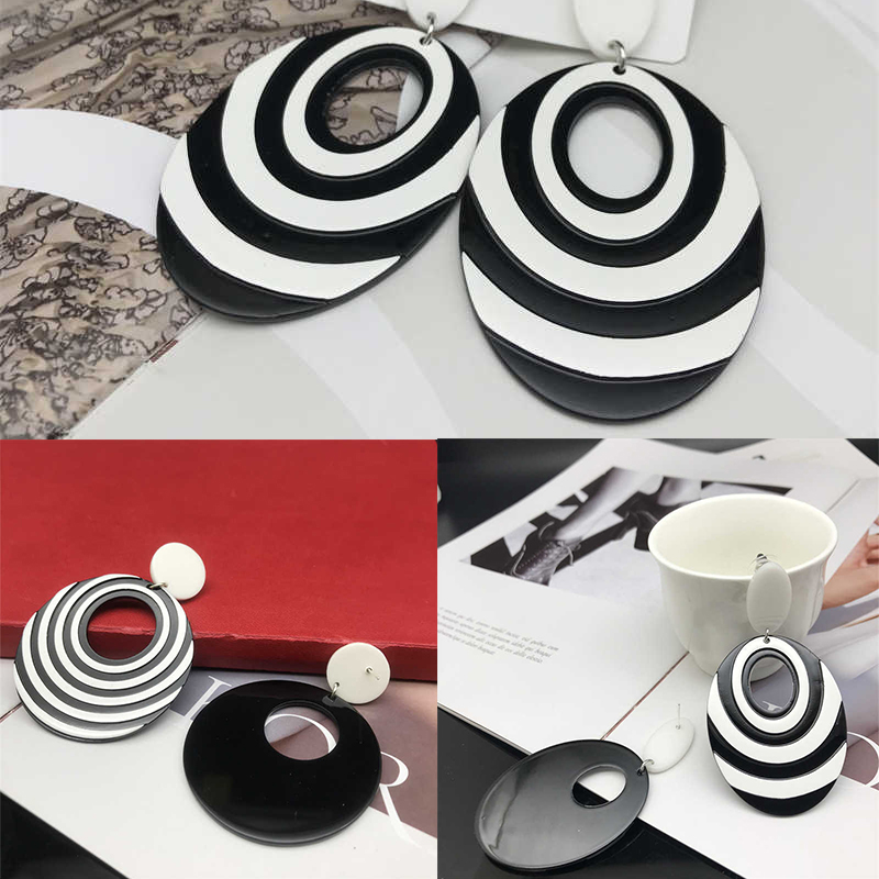 Black and White Contrast Color Oval Dangle Earrings Versatile Vacation Beach Big Earrings - 图片 12