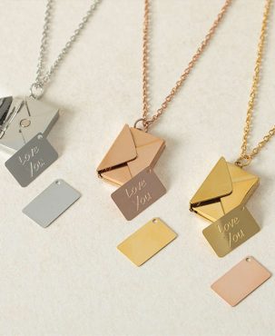 Artistic Envelope Open Commemorative Design English Letter Card Stainless Steel Titanium Steel Necklace